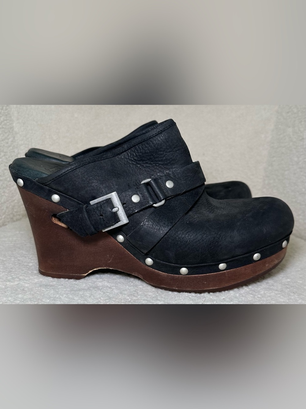 UGG Natalee Black Leather Studded Heeled Clogs Mule Shoes Wooden Platform 10